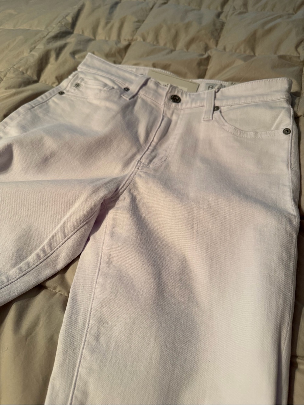 NWT! Ag Adriano Goldschmied Women's White Straight-Leg Jeans (size 27)